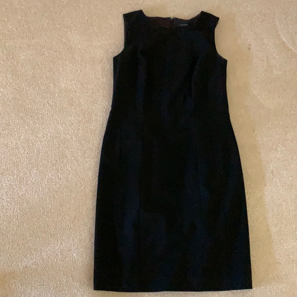 Ann Taylor 6 black dress